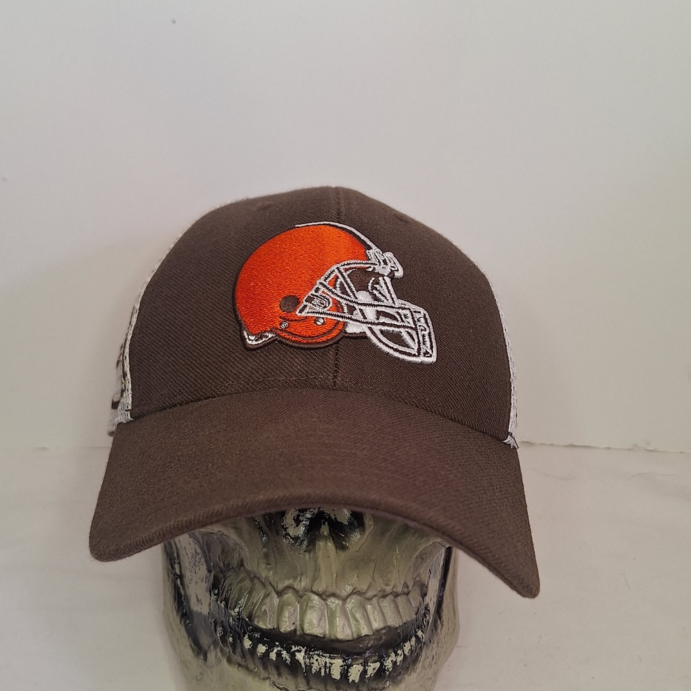 Cleveland Browns Football Helmet Logo Ballcap